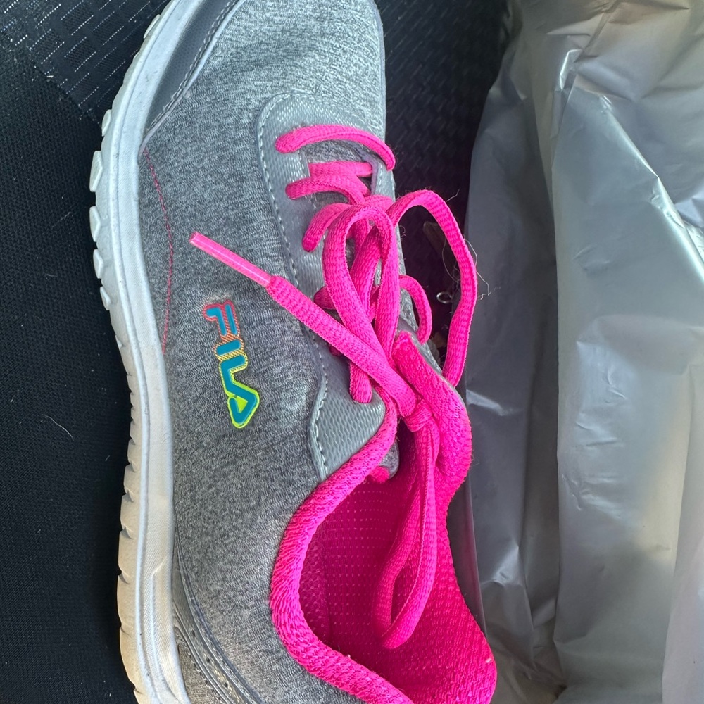 Fila Women's Gray Athletic Shoes with Pink Accents